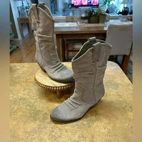 BCBG Holland Gray Distressed Suede Western Boots - Picture 1 of 15
